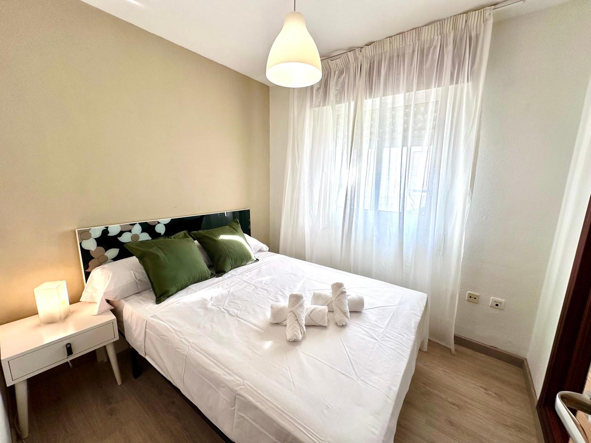 Exclusivo En Avenida Ortega Y Gasset Malaga Ngoại thất bức ảnh