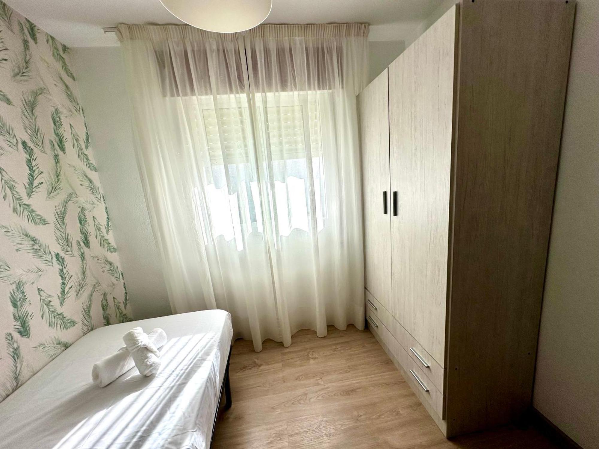 Exclusivo En Avenida Ortega Y Gasset Malaga Ngoại thất bức ảnh